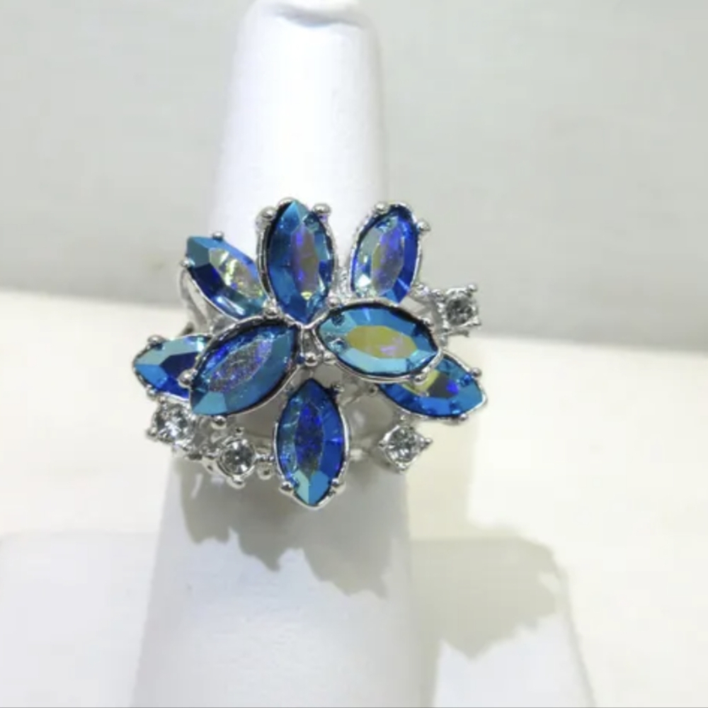 Parklane Marked Adjustable Blue and Silver Floral Cocktail Ring